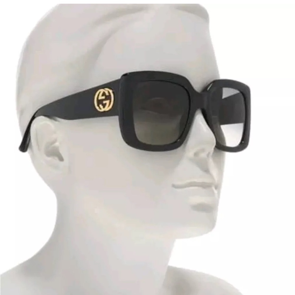 Gucci Sunglasses 🕶️